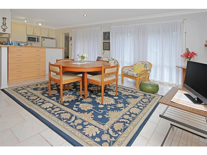 65 Melaleuca Crescent, Catalina NSW 2536