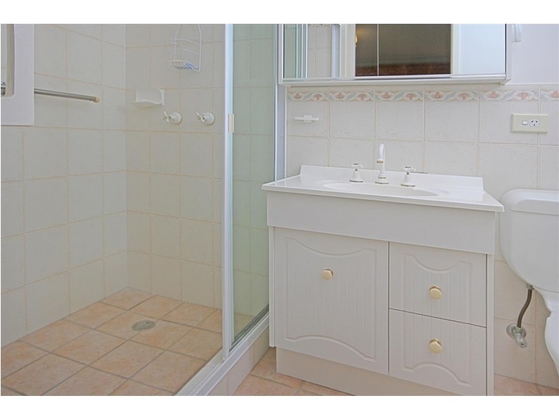 65 Melaleuca Crescent, Catalina NSW 2536