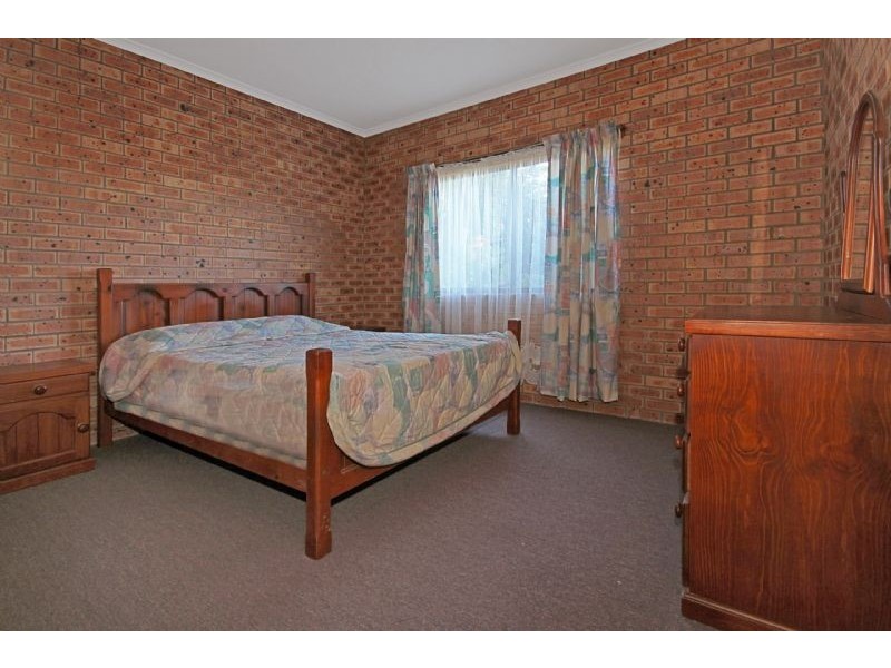 18 Forest Parade, Tomakin NSW 2537