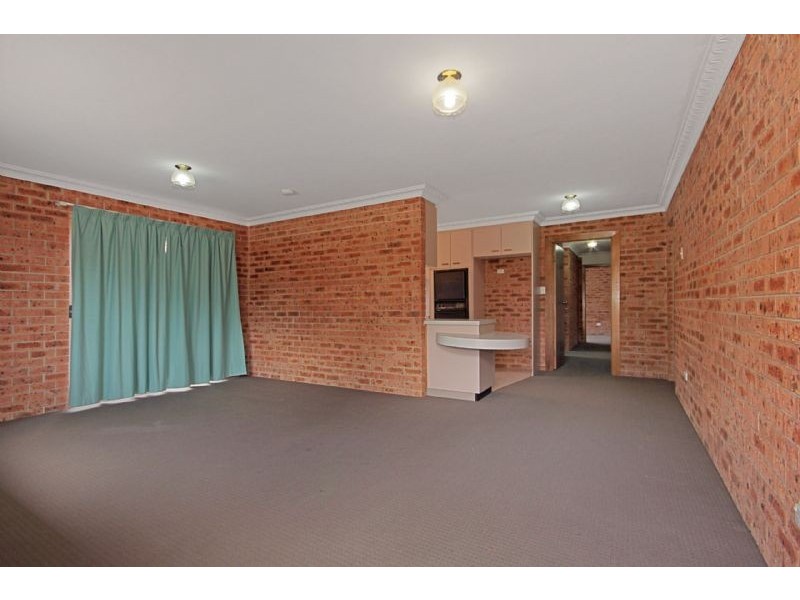 1 and 2/16 Wills Crescent, Denhams Beach NSW 2536