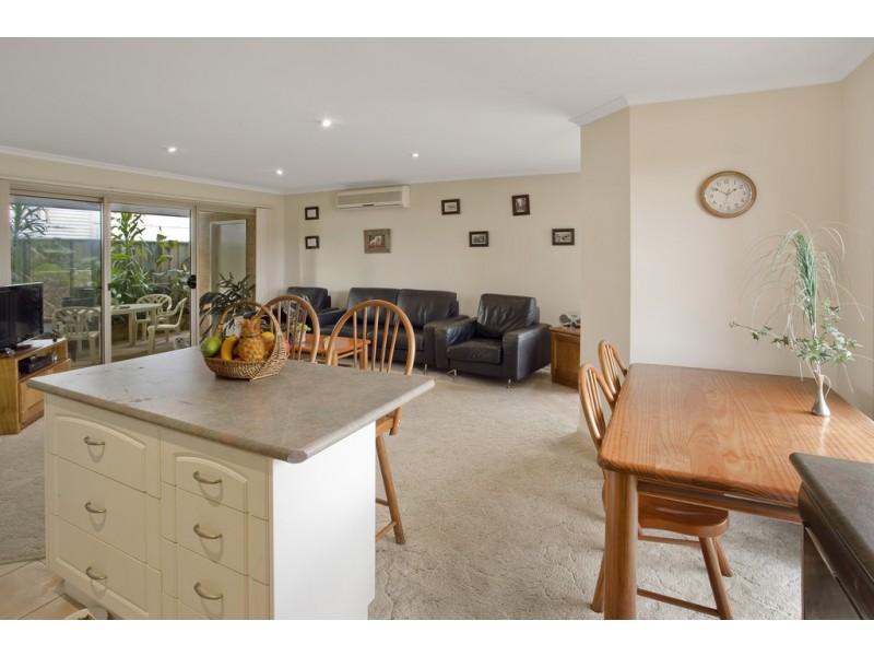 2/10 Old Princes Highway, Batemans Bay NSW 2536