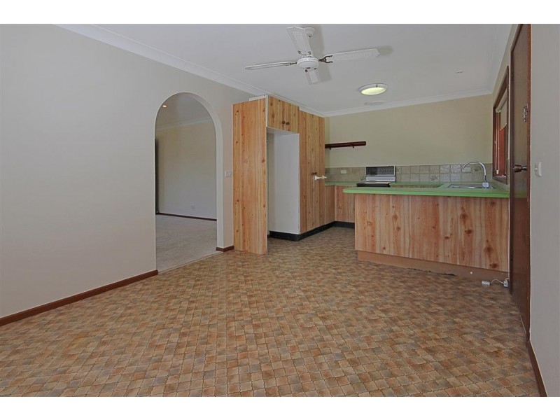 66 Edward Road, Batehaven NSW 2536