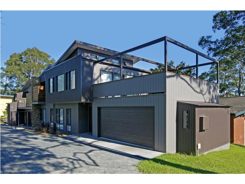 2/542 Beach Road, Denhams Beach NSW 2536
