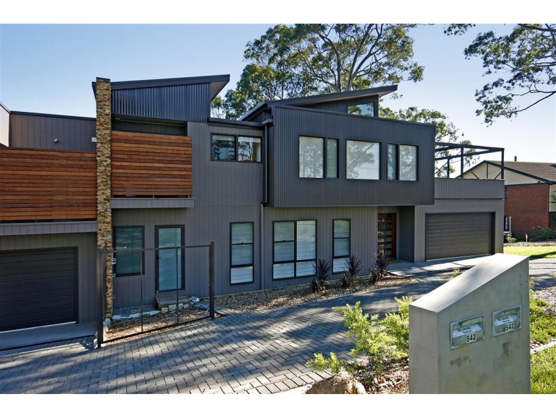 2/542 Beach Road, Denhams Beach NSW 2536