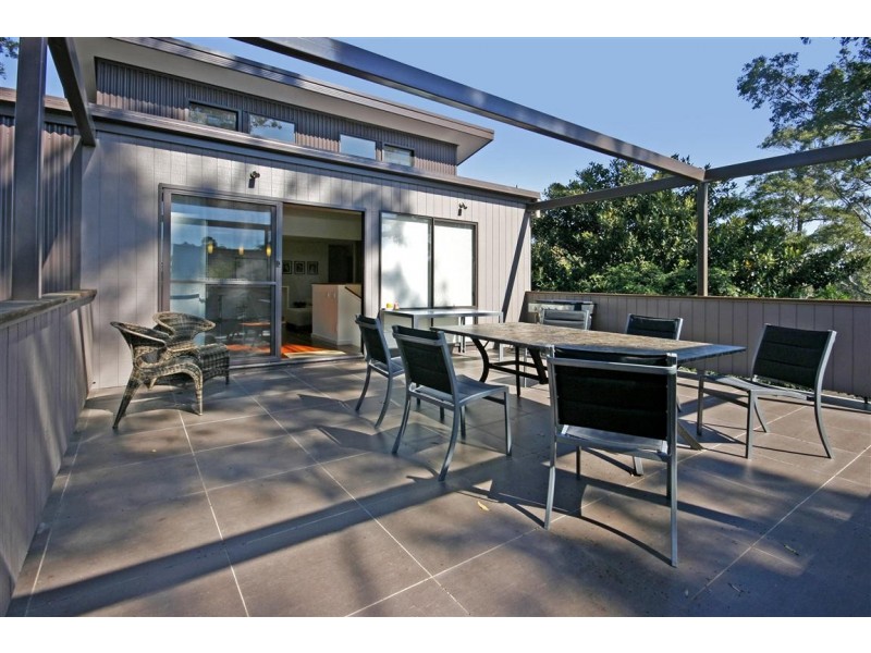 2/542 Beach Road, Denhams Beach NSW 2536