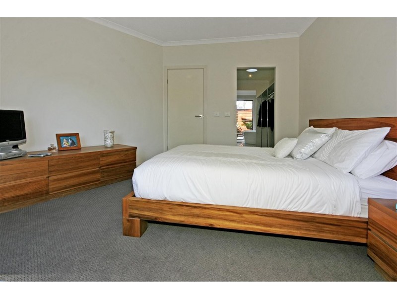 2/542 Beach Road, Denhams Beach NSW 2536