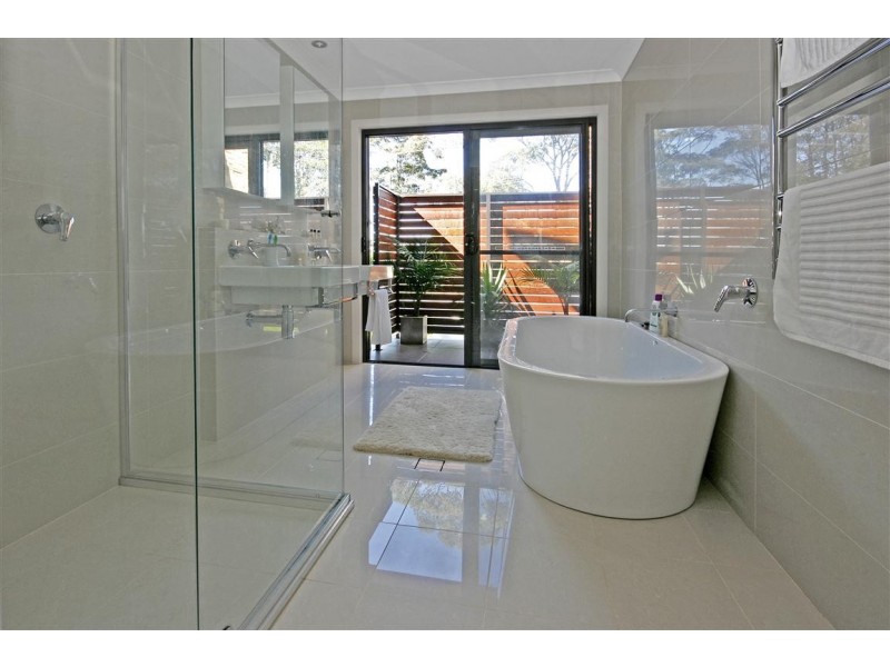 2/542 Beach Road, Denhams Beach NSW 2536