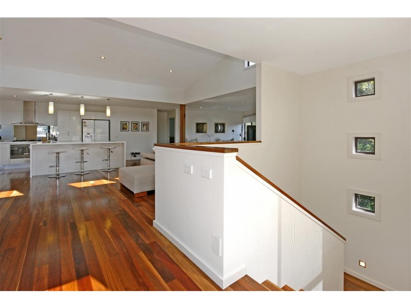 2/542 Beach Road, Denhams Beach NSW 2536