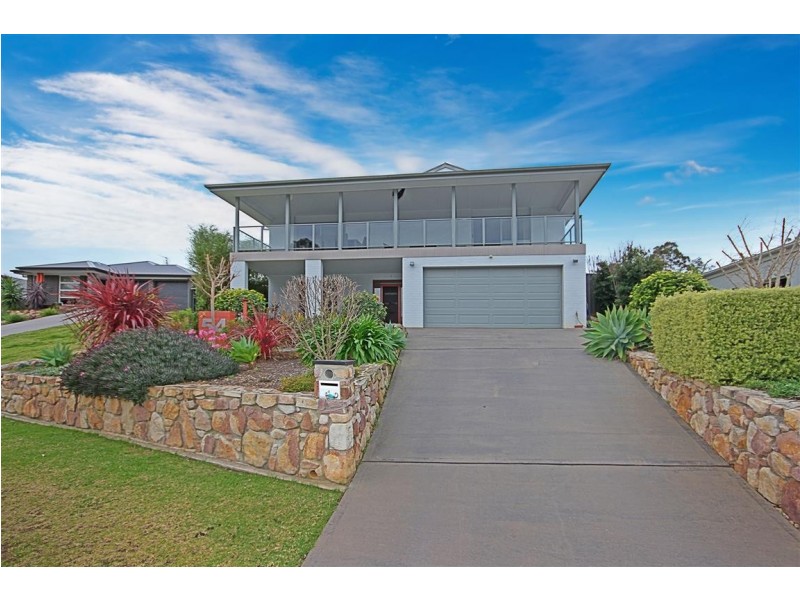 54 Courtenay Crescent, Long Beach NSW 2536