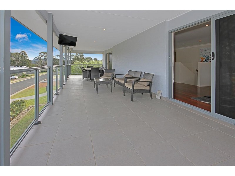 54 Courtenay Crescent, Long Beach NSW 2536