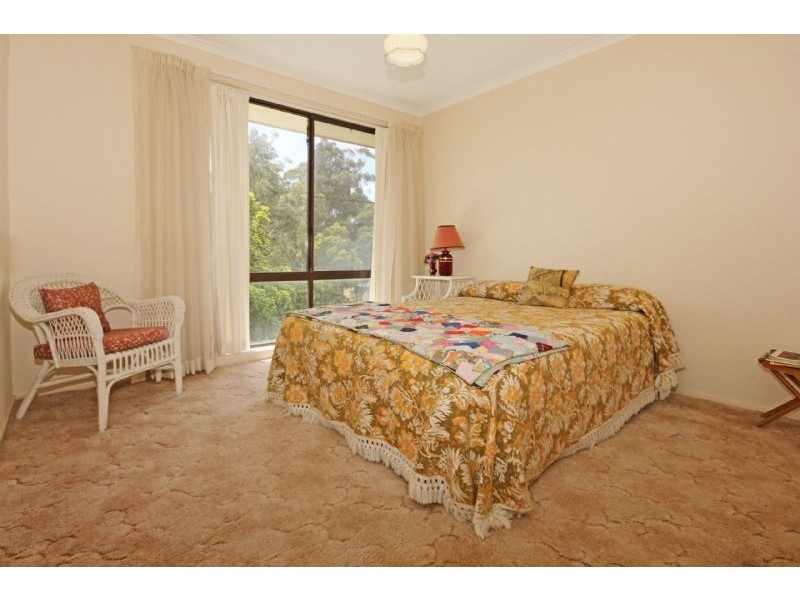 72 Cook Avenue, Surf Beach NSW 2536