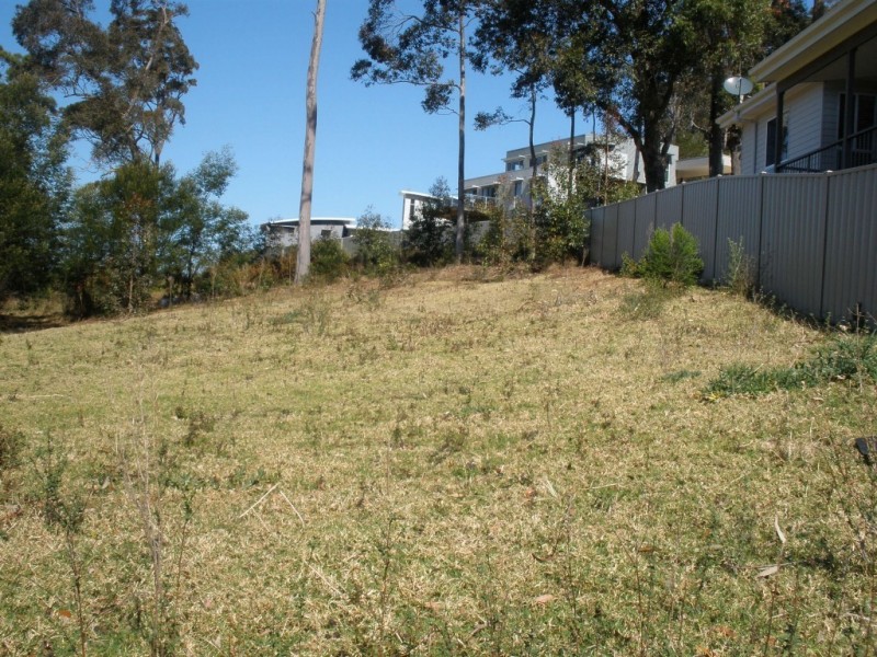 6 Litchfield Crescent, Long Beach NSW 2536