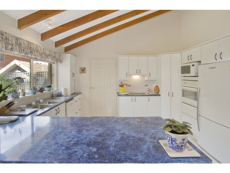 1 Edgewood Place, Denhams Beach NSW 2536