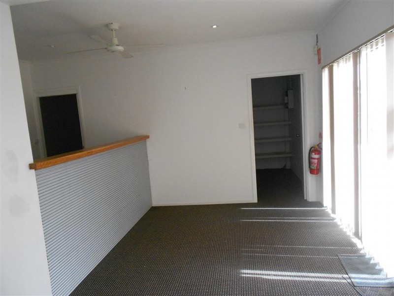 2/19 Hughes Street, Batemans Bay NSW 2536