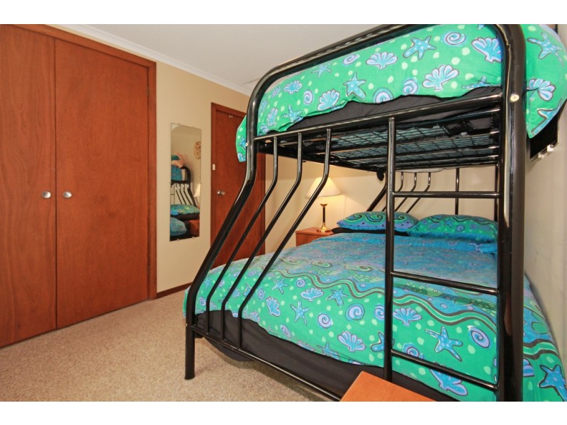 2 Wimbin Avenue, Malua Bay NSW 2536