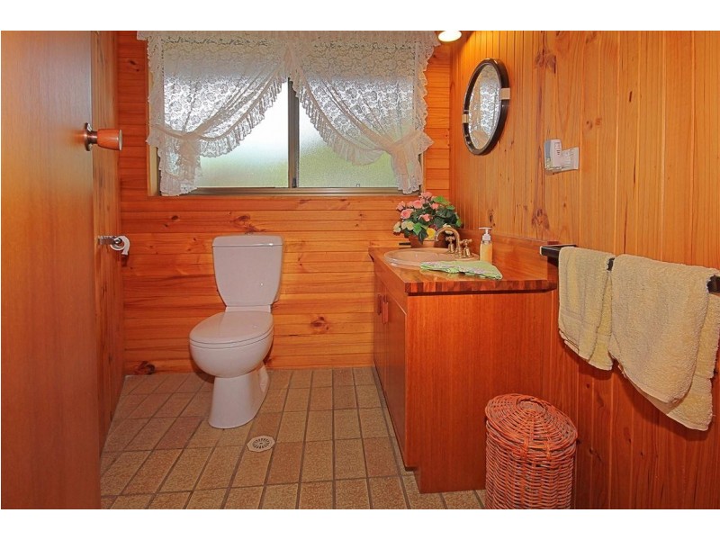 2 View Street, Batehaven NSW 2536