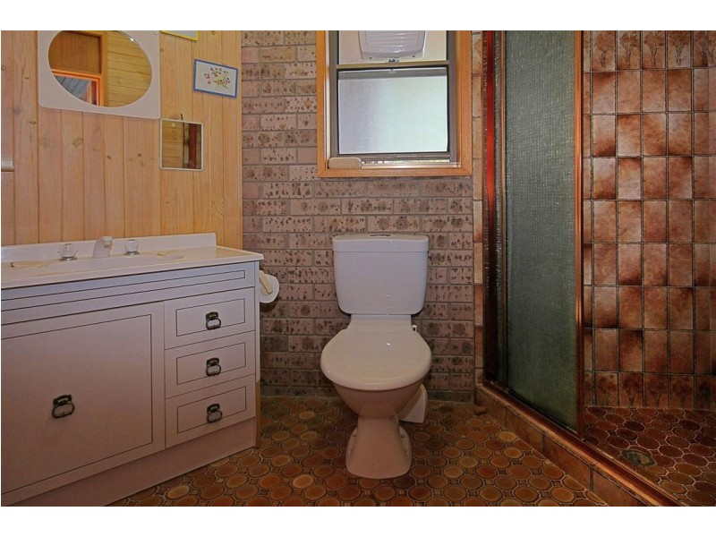 2 View Street, Batehaven NSW 2536