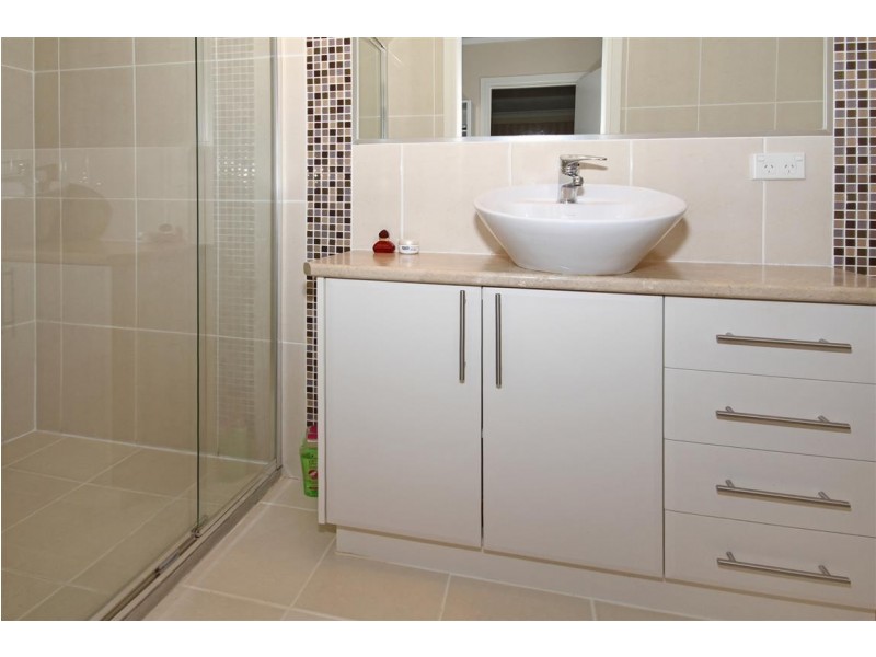 74 Pacific Road, Surf Beach NSW 2536