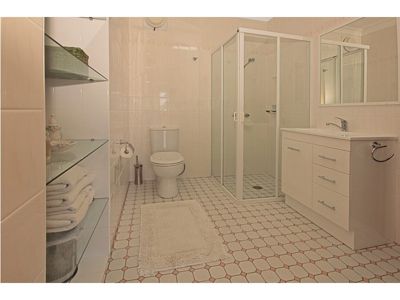 39 Moorong Crescent, Malua Bay NSW 2536