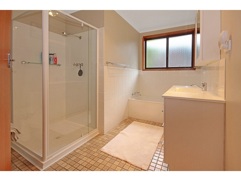 39 Moorong Crescent, Malua Bay NSW 2536