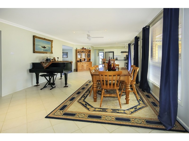 5 Gosse Place, Sunshine Bay NSW 2536