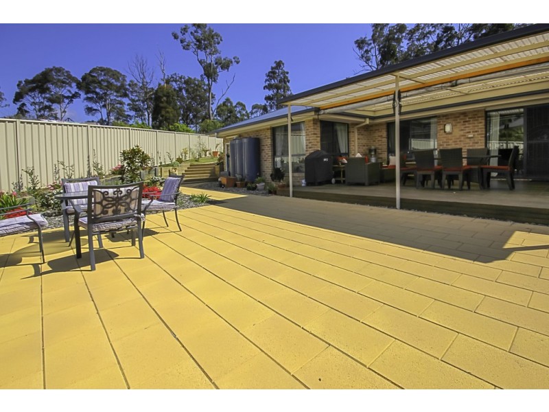 5 Gosse Place, Sunshine Bay NSW 2536
