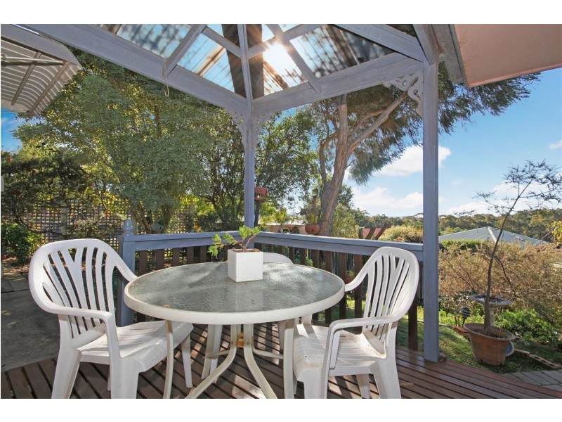 5 Blaxland Crescent, Sunshine Bay NSW 2536