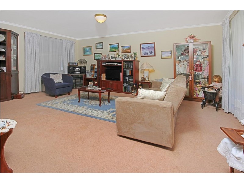 2 Thomas Mitchell Crescent, Sunshine Bay NSW 2536