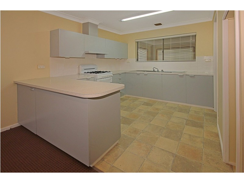 32 Ainslie Parade, Tomakin NSW 2537