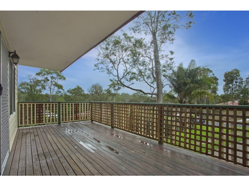 4 Osprey Place, Surfside NSW 2536