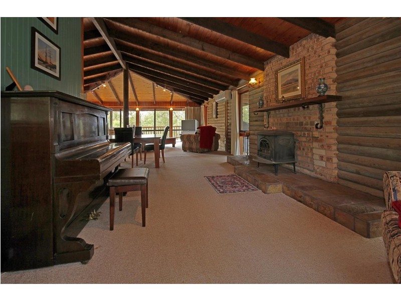 410 Dunns Creek Road, Malua Bay NSW 2536