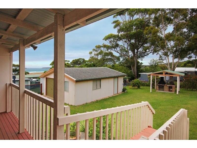 6 Livingstone Street, Durras North NSW 2536