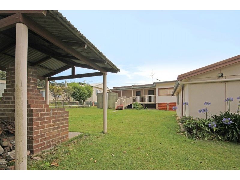 6 Livingstone Street, Durras North NSW 2536