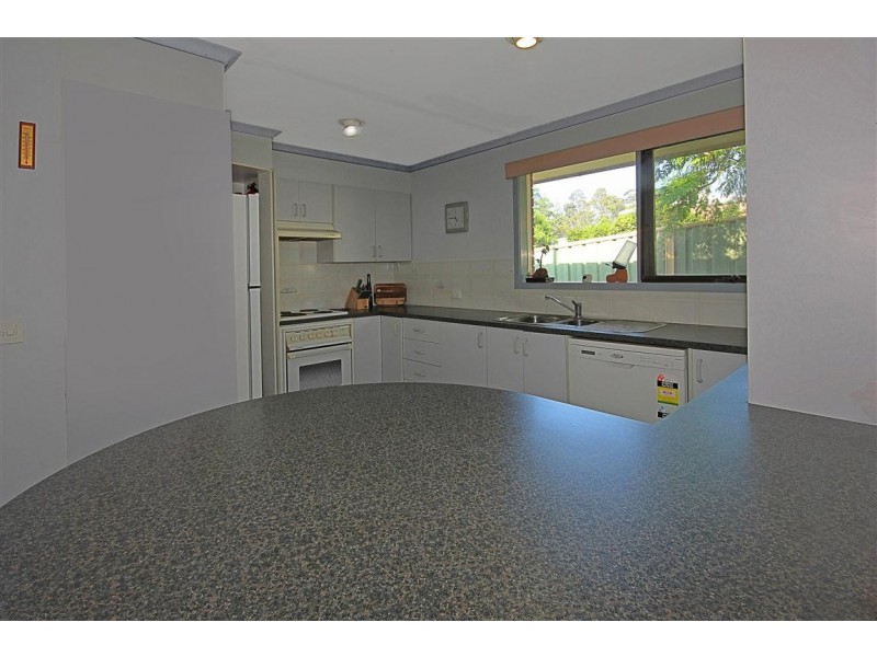 10 Sturt Place, Denhams Beach NSW 2536