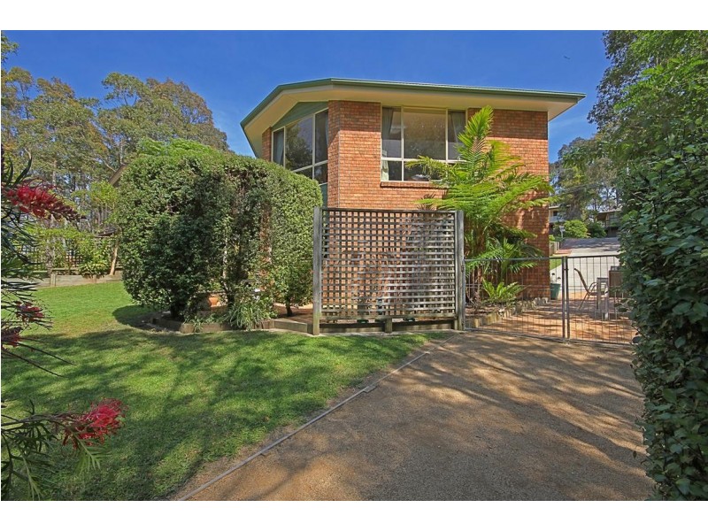 19 Fauna Avenue, Long Beach NSW 2536