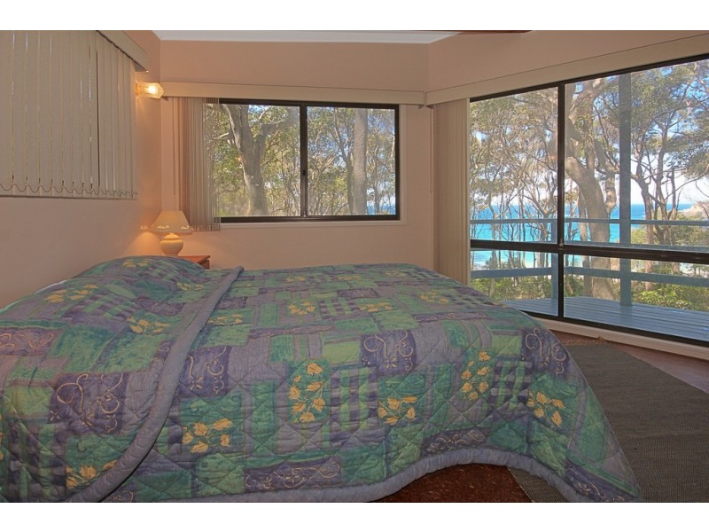 32 Beach Parade, Guerilla Bay NSW 2536