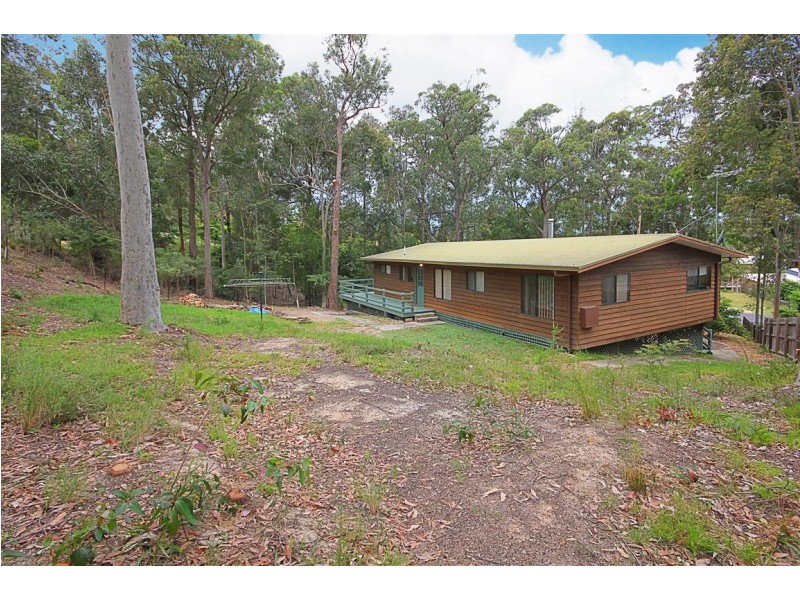 24 Johnson Place, Surf Beach NSW 2536