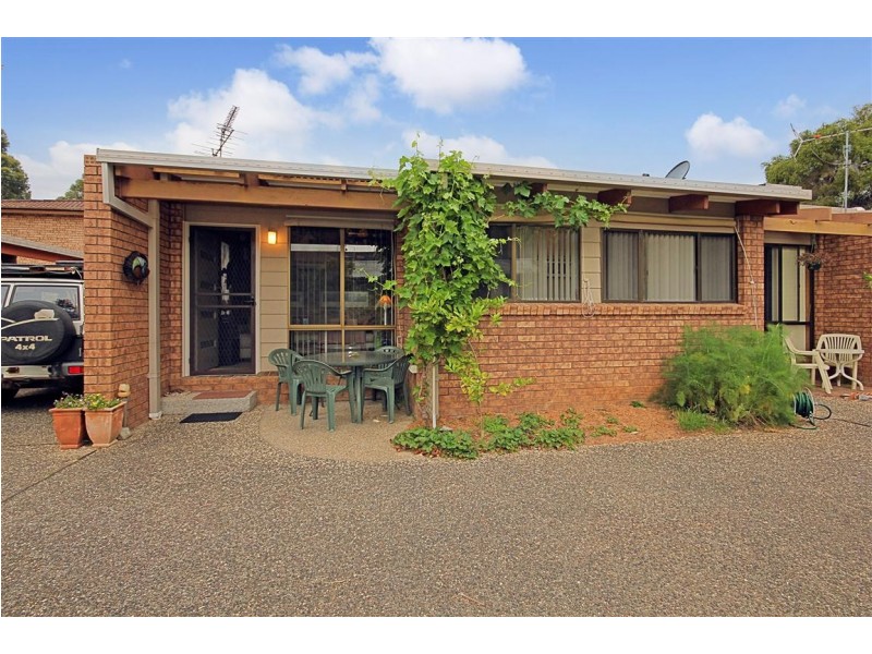 2/9 Avalon Street, Batemans Bay NSW 2536