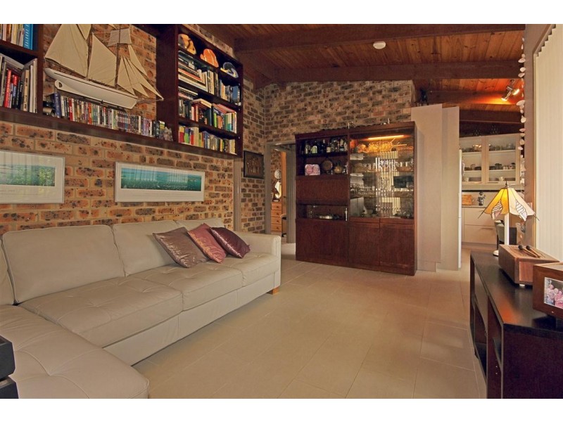 2/9 Avalon Street, Batemans Bay NSW 2536