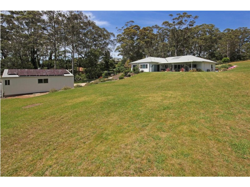 11 Towrang Avenue, Surf Beach NSW 2536
