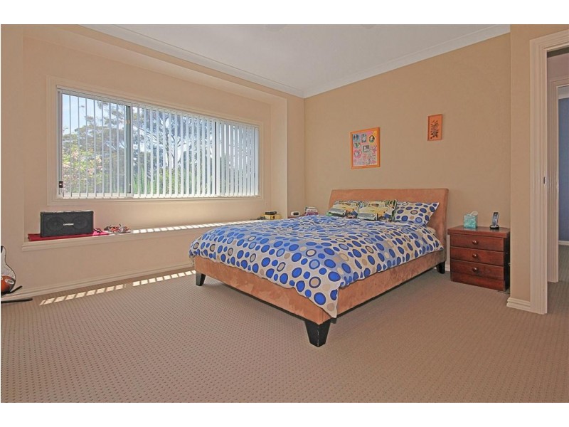 11 Towrang Avenue, Surf Beach NSW 2536