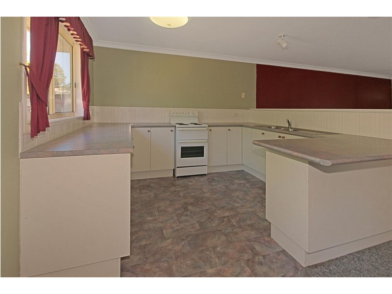 39 Riverview Crescent, Catalina NSW 2536