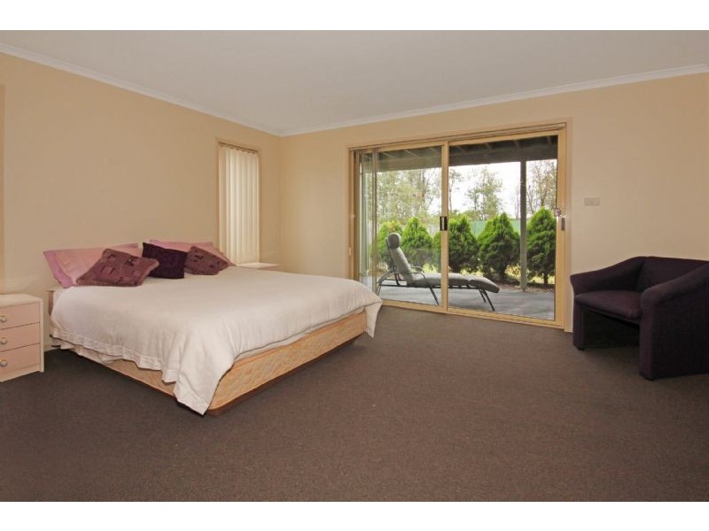 90 Sandy Place, Long Beach NSW 2536