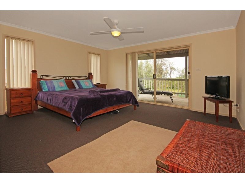 90 Sandy Place, Long Beach NSW 2536