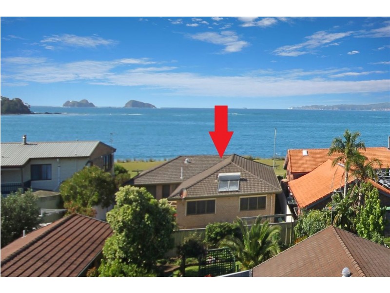 8 Maloneys Drive, Maloneys Beach NSW 2536