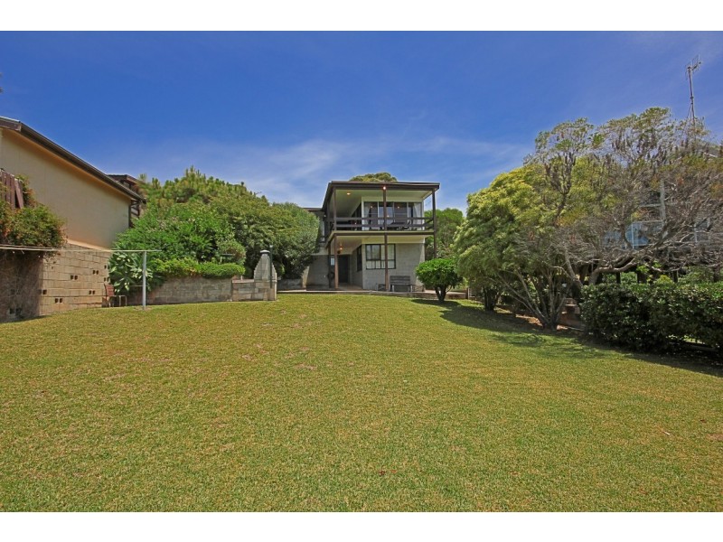 16 Illabunda Drive, Malua Bay NSW 2536
