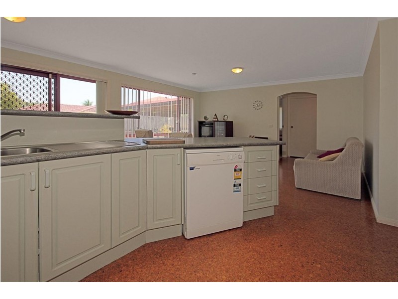 43 Melaleuca Cres, Catalina NSW 2536