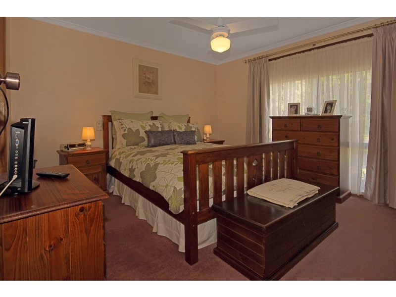 60 Sunpatch Parade, Tomakin NSW 2537