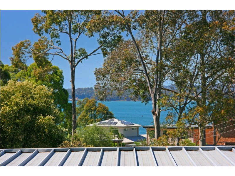 94 Berrima Parade, Surfside NSW 2536