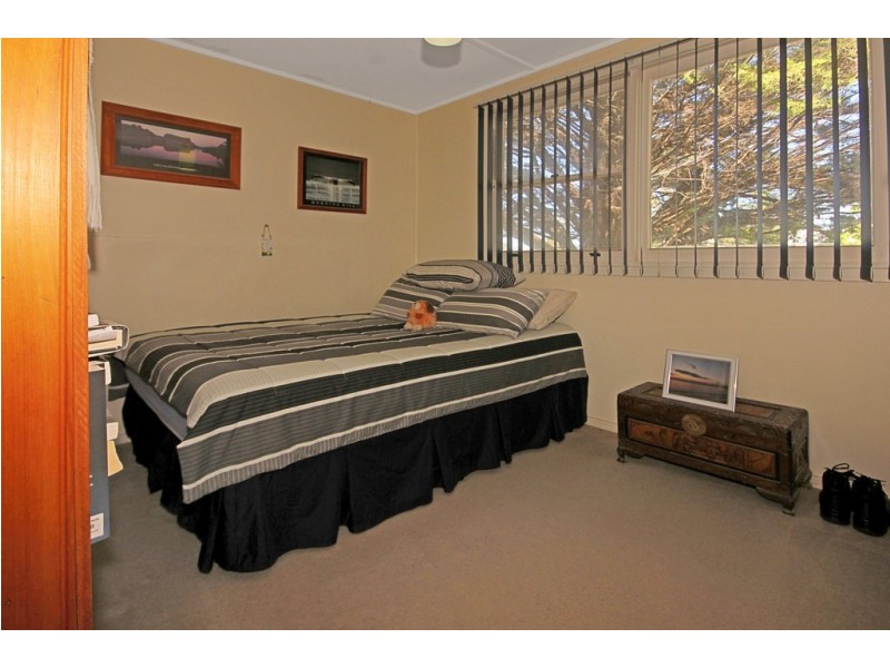 94 Berrima Parade, Surfside NSW 2536